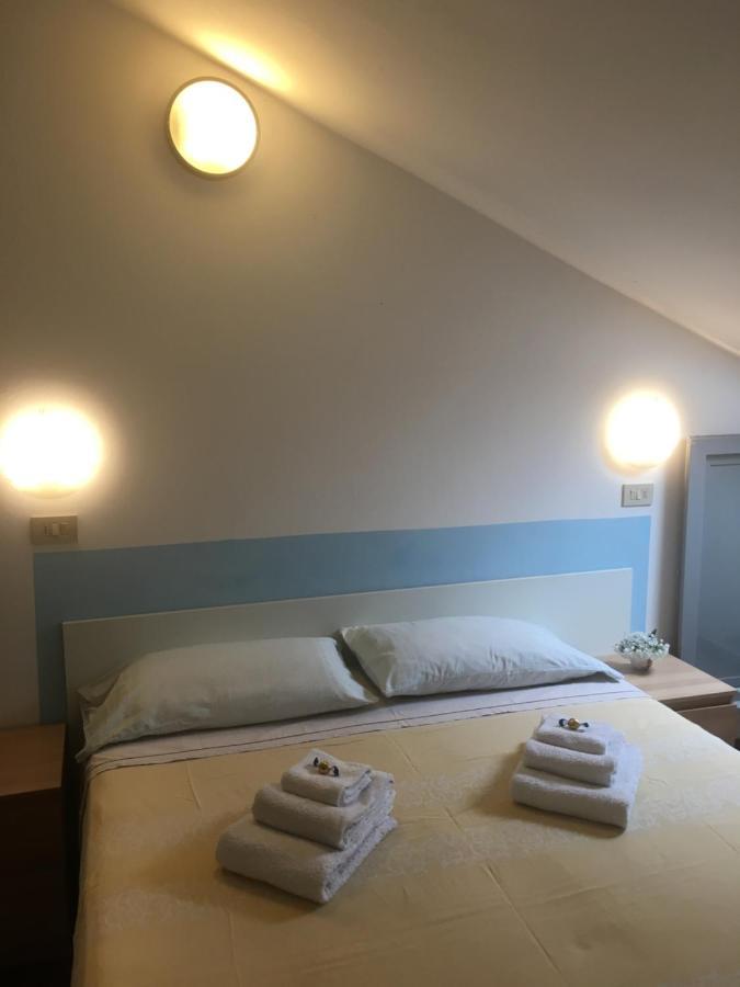 Hotel Villa Rinaldini Rimini Exteriör bild