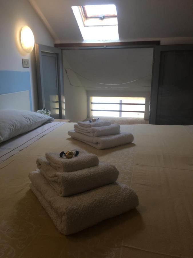 Hotel Villa Rinaldini Rimini Exteriör bild